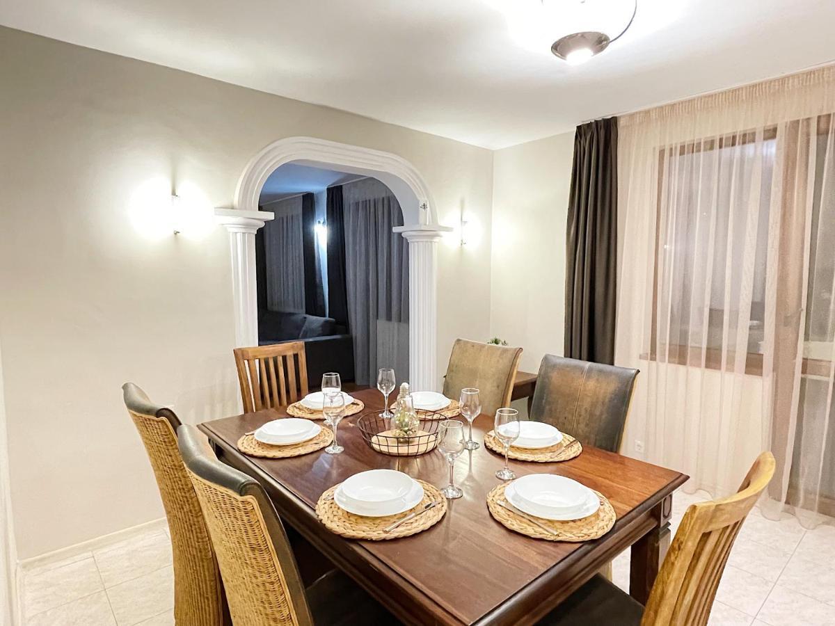 Fenix 2 Bedroom Apartment Varna Center エクステリア 写真