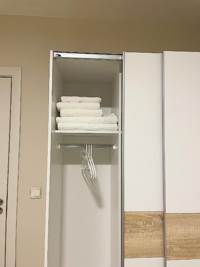Fenix 2 Bedroom Apartment Varna Center エクステリア 写真