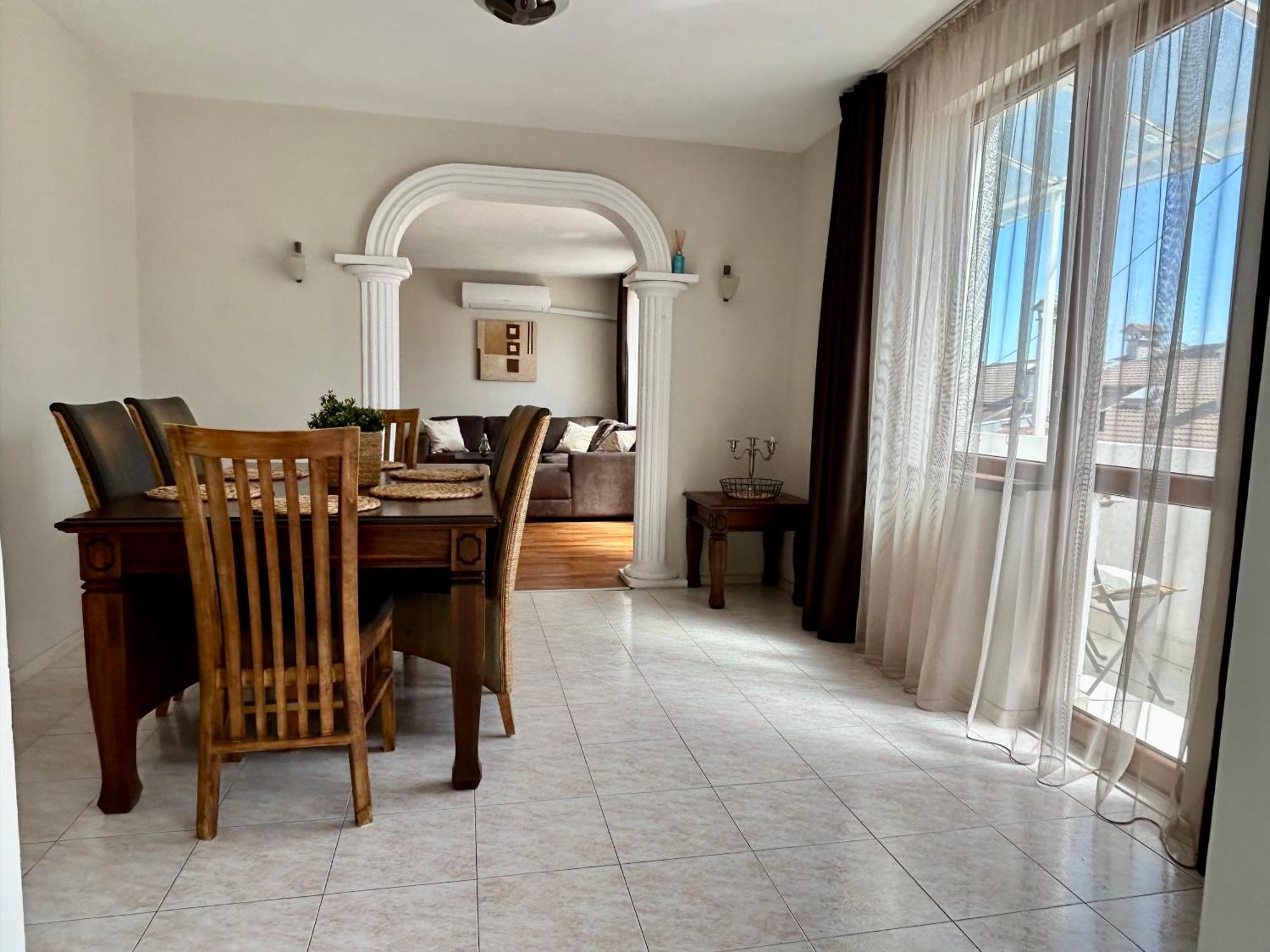 Fenix 2 Bedroom Apartment Varna Center エクステリア 写真
